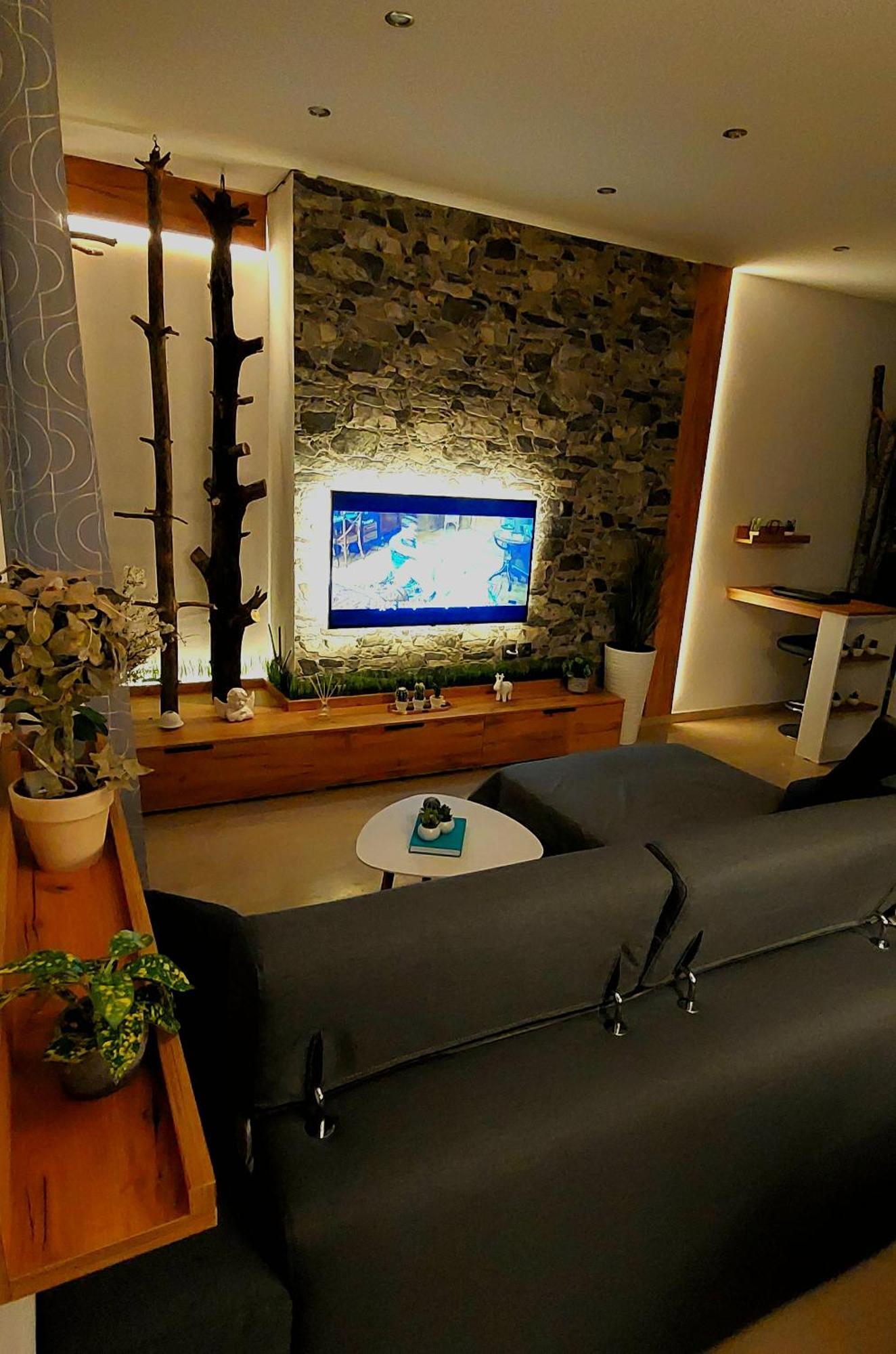 Sky View Apartment *