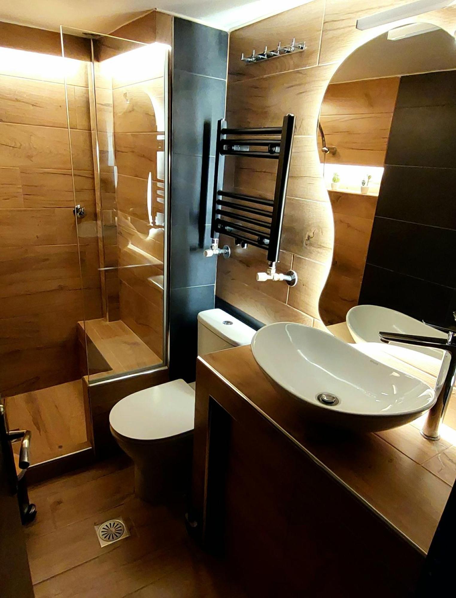 Sky View Apartment *